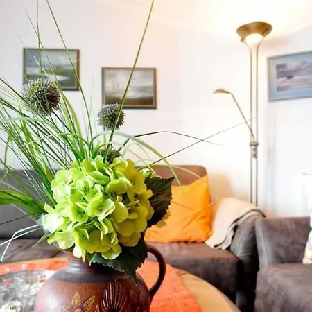 Apartment 12 Id 232